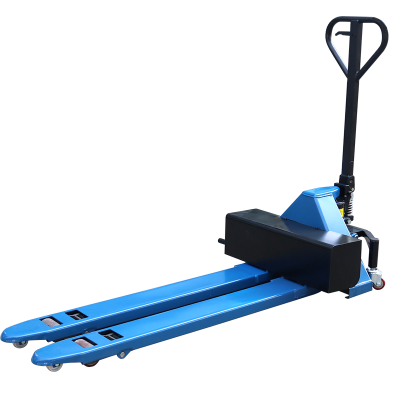 blue giant pallet truck